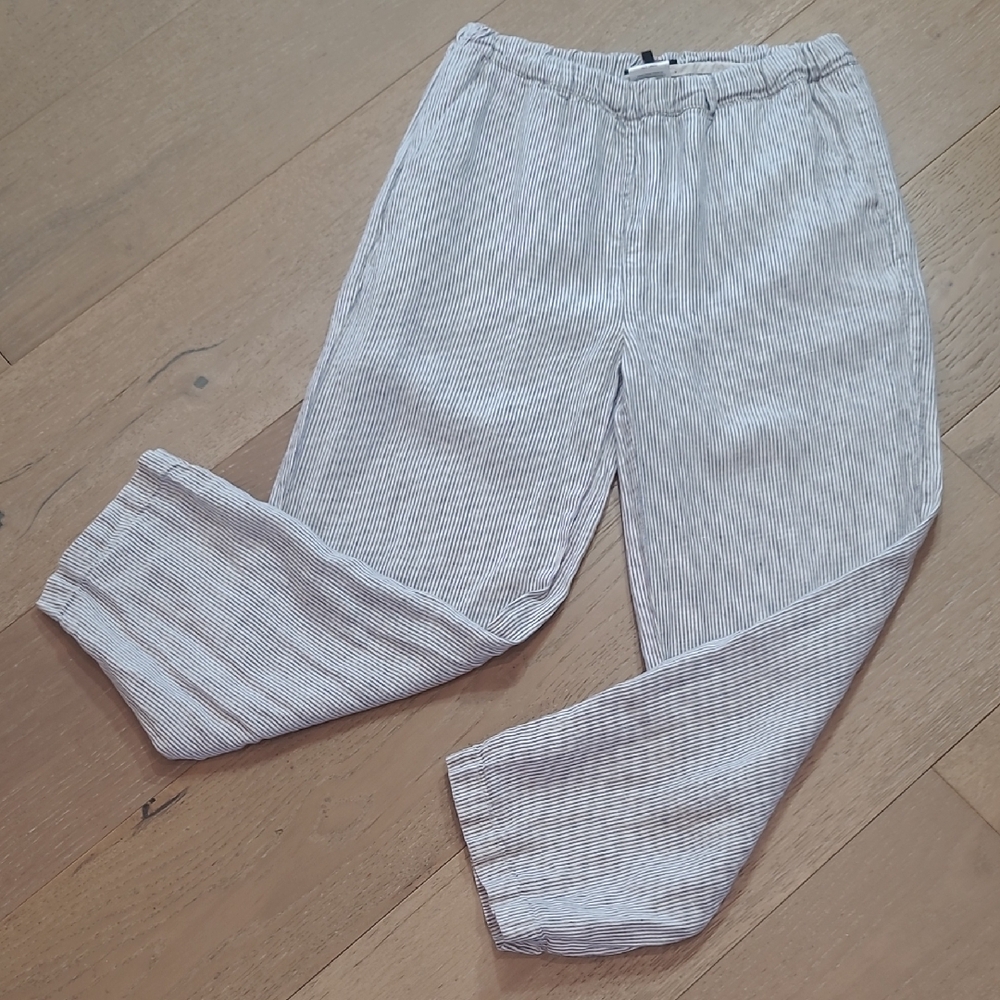 Quince Light Gray and White Striped Cropped Pants